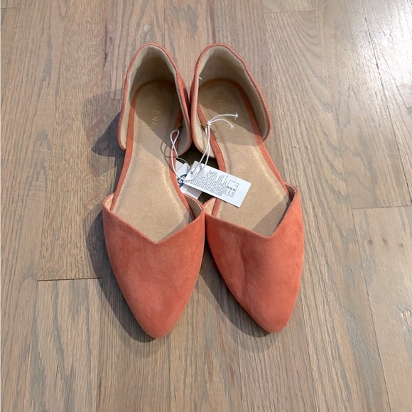 NWT Old Navy Women's Pointy Toe D’Orsay Flats - Picture 1 of 4